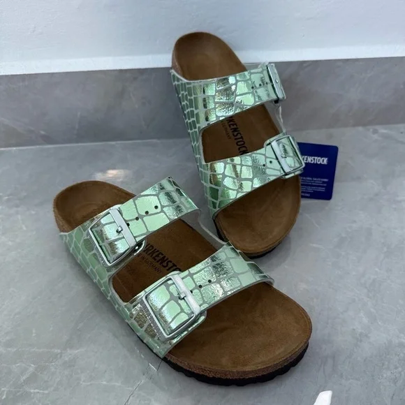 Women’s Birkenstock Arizona Gator Gleam Mineral Two-Strap Sandal Size 39 / 8-8.5 - Picture 1 of 14